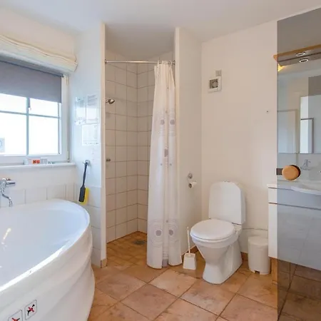 Holiday Brenderup Fyn 25 With Hot Tub Holiday home *